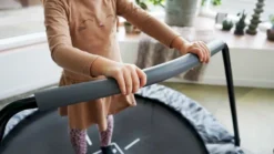 EXIT TOYS Exit Tiggy Junior Trampoline Met Beugel - Ø 140 Cm - Zwart -Oase Velda Winkel 675 1200 exit 10 00 75 00 int 7