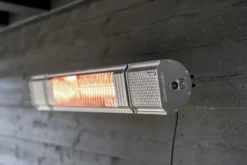 Eurom Heat And Beat Terrasverwarmer - Grijs -Oase Velda Winkel 900 1350 8713415334586 heat and beat grey sfeer 6