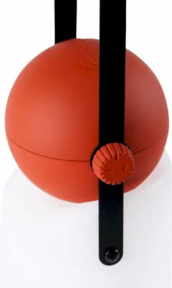 Weltevree Guidelight - Rood 13 Weltevree Guidelight - Rood -Oase Velda Winkel 900 1350 weltevree guidelight red weltevree detail 1