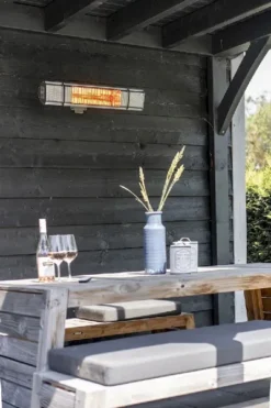 Eurom Heat And Beat Terrasverwarmer - Grijs -Oase Velda Winkel 900 600 8713415334586 heat and beat grey sfeer 1