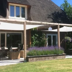 Livin’outdoor Schaduwdoek Como Driehoek 3.6 M - Antraciet -Oase Velda Winkel 900 900 5000250f 6 1