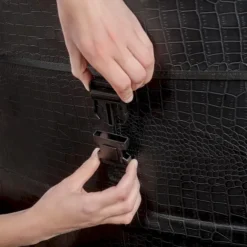 EXIT TOYS EXIT Leather Premium Opbouw Spa - 4-6 Persoons -Oase Velda Winkel exit leather premium 6 opblaasbare spa cover vastmaken