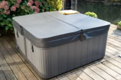 W'eau Spa Cover 215 X 215 Cm - Radius 18 Cm -Oase Velda Winkel kopie van laj09922 2 1 1