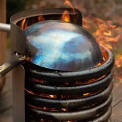 Weltevree Dutchtub Wood Houtgestookte Hottub - 4 Personen 12 Weltevree Dutchtub Wood Houtgestookte Hottub - 4 Personen -Oase Velda Winkel weltevree fire wok spiral 1920x1920